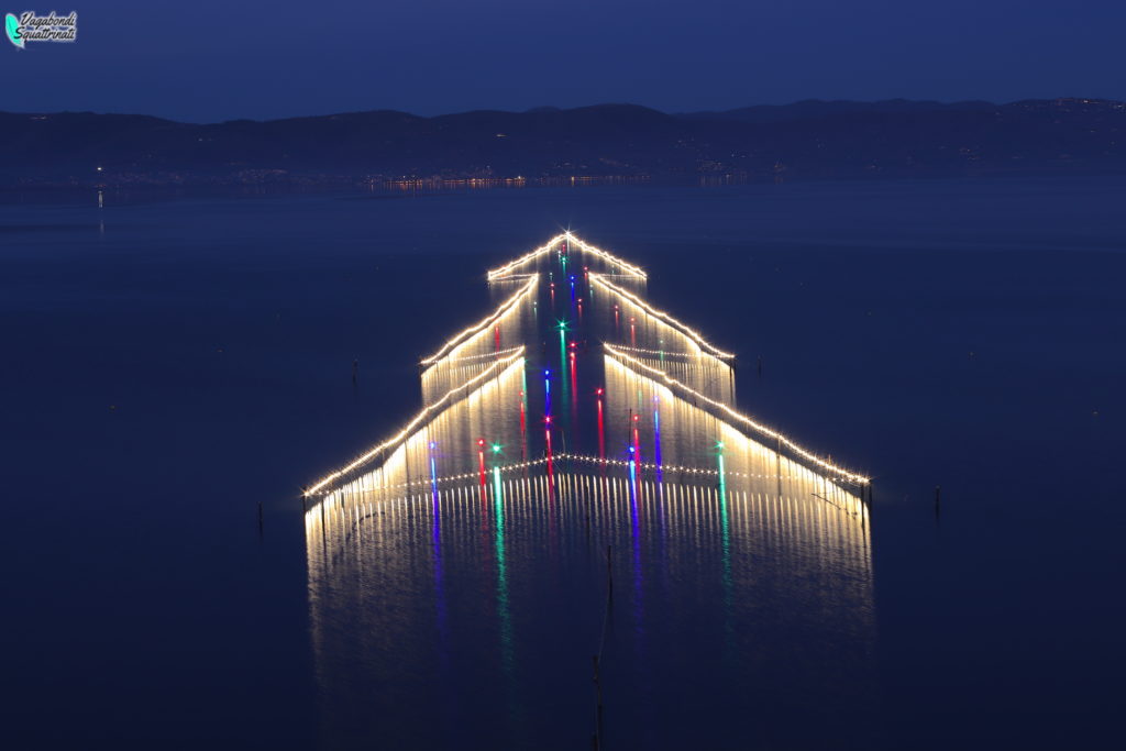 albero natale lago trasimeno