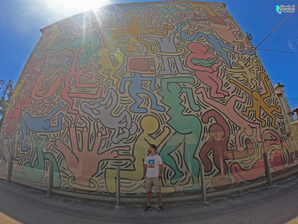 tuttotondo murales Keith haring Pisa