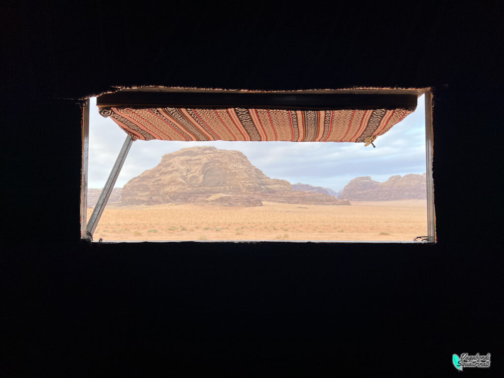 campo tendato wadi rum deserto